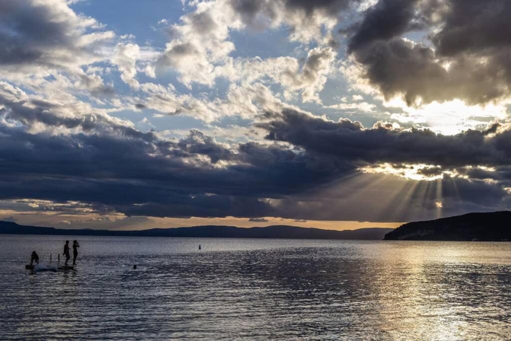 Fantail Haven Villa Kinloch Exteriör bild